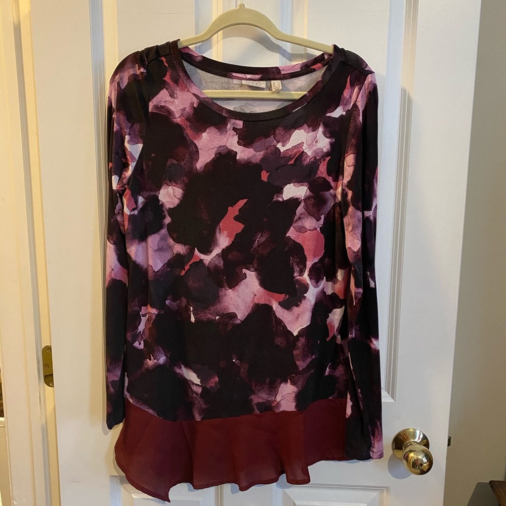 Logo by Lori Goldstein Medium rayon span print top